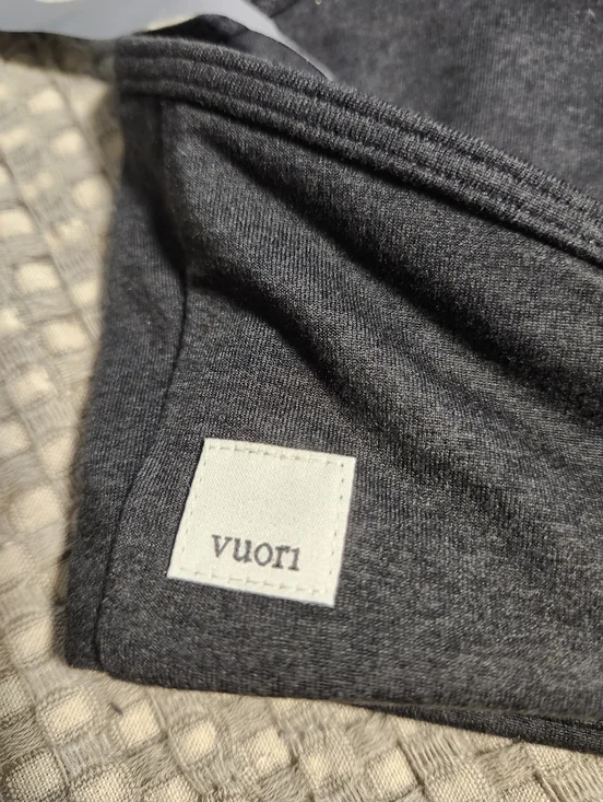 NEW Vuori Halo Essential Bra Medium Strappy Sports- Women - Picture 10 of 12